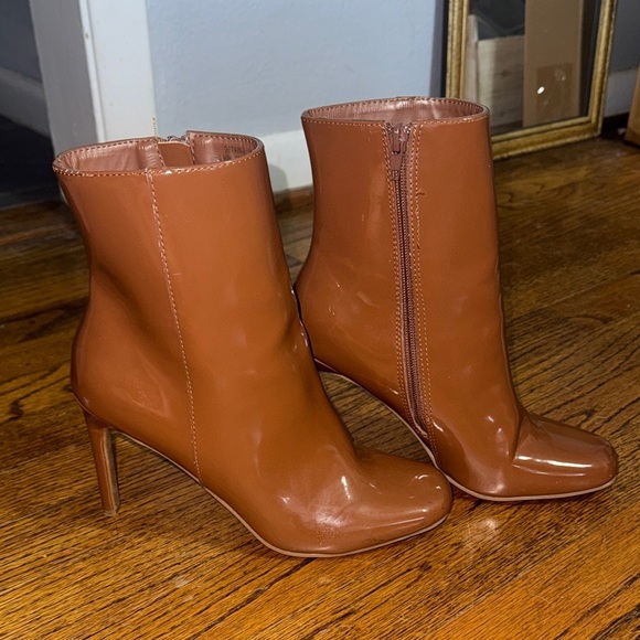 Anne Michelle Shoes - Anne Michelle Brown Heeled Boots